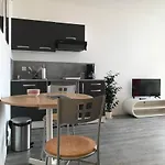 Studio Meublé Vue Mer
